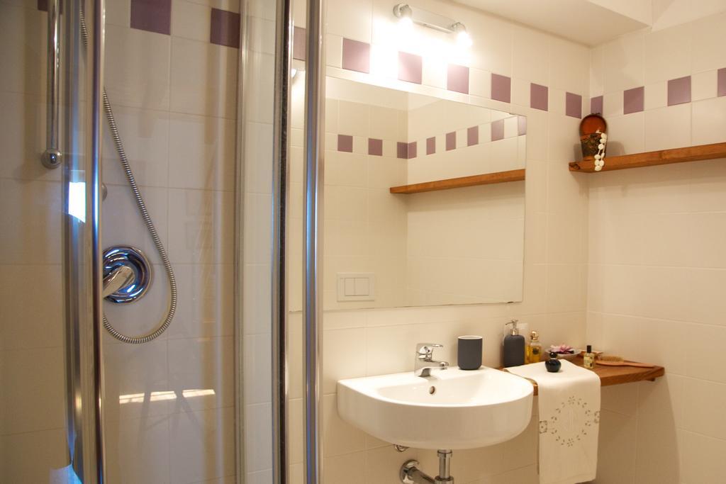 Cascina Delle Mele Bed & Breakfast Vittuone Exterior photo